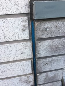 平野区にて雨漏り診断修理を含む屋上防水・外壁塗装工事 施工前