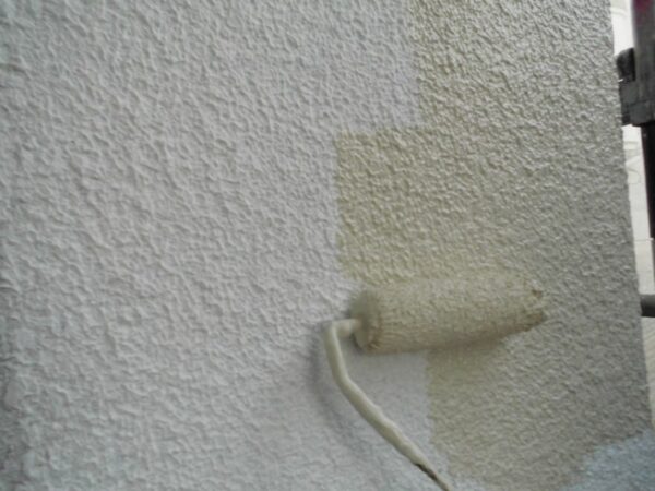 八尾市にて行った外壁塗装・屋根塗装の様子　外壁塗装の画像